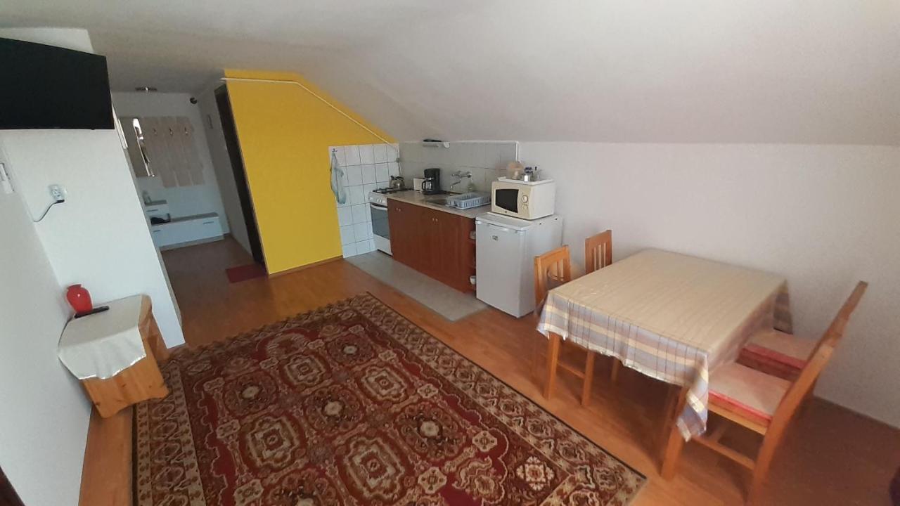 Patri Apartmanhaz 케츨리 외부 사진