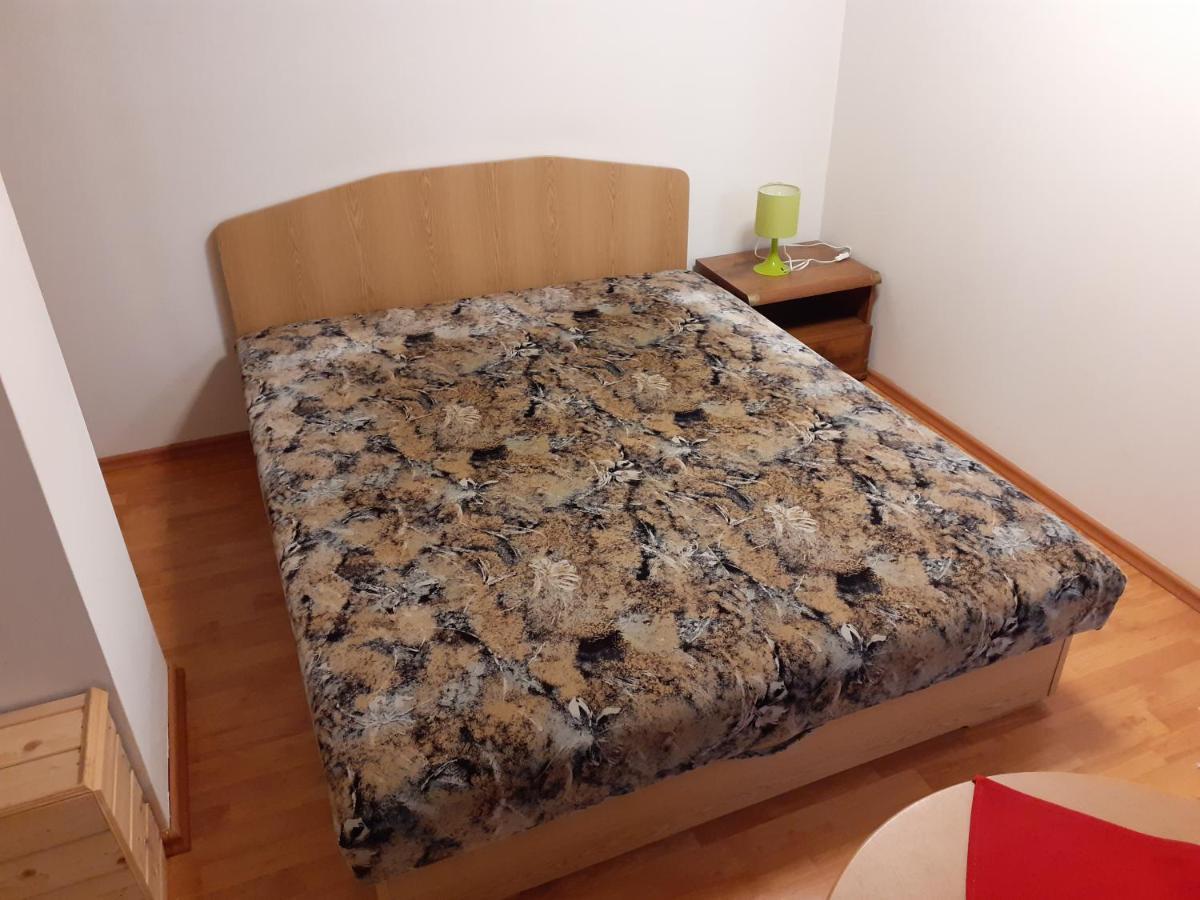Patri Apartmanhaz 케츨리 외부 사진